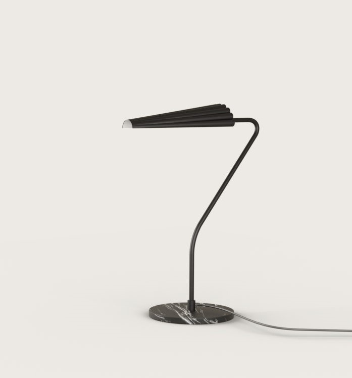 Настольная лампа Bion черная с черным абажуром Aromas del Campo