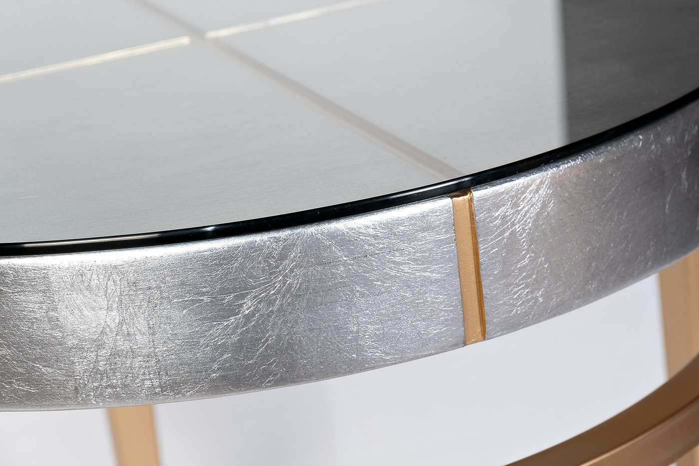 Столик журнальный Futuro серебристый Garda Decor ART-2705-ET