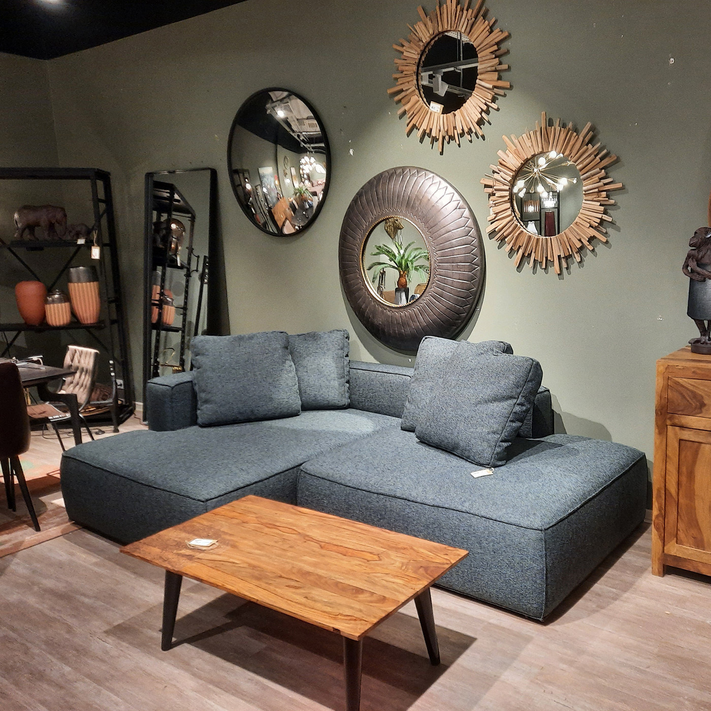 Диван-кровать Ткань Рогожка KARE Memphis K00482