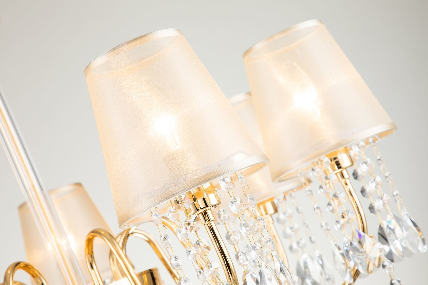 Люстра Favourite 2868-7P