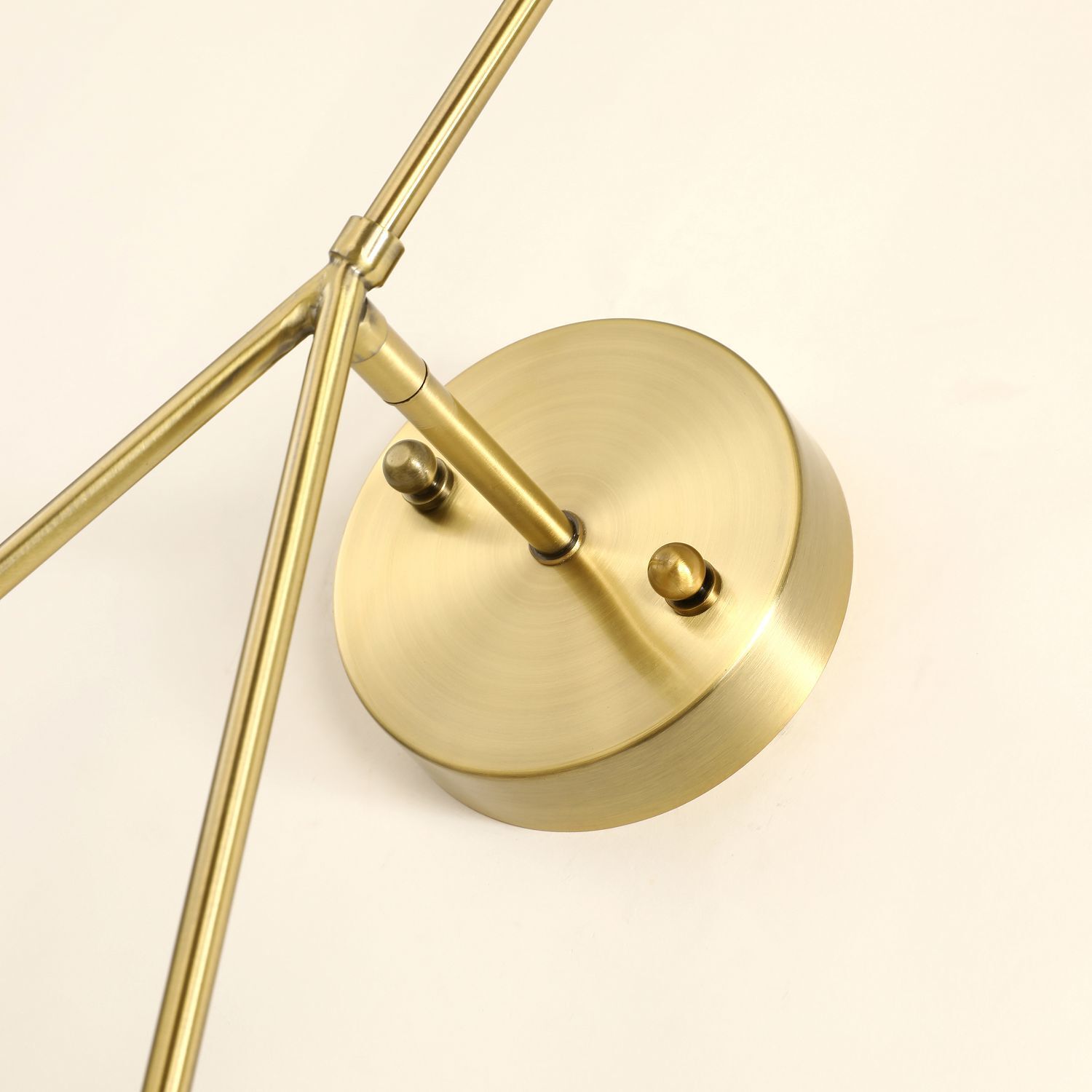 Настенный светильник Favourite 2776-1W