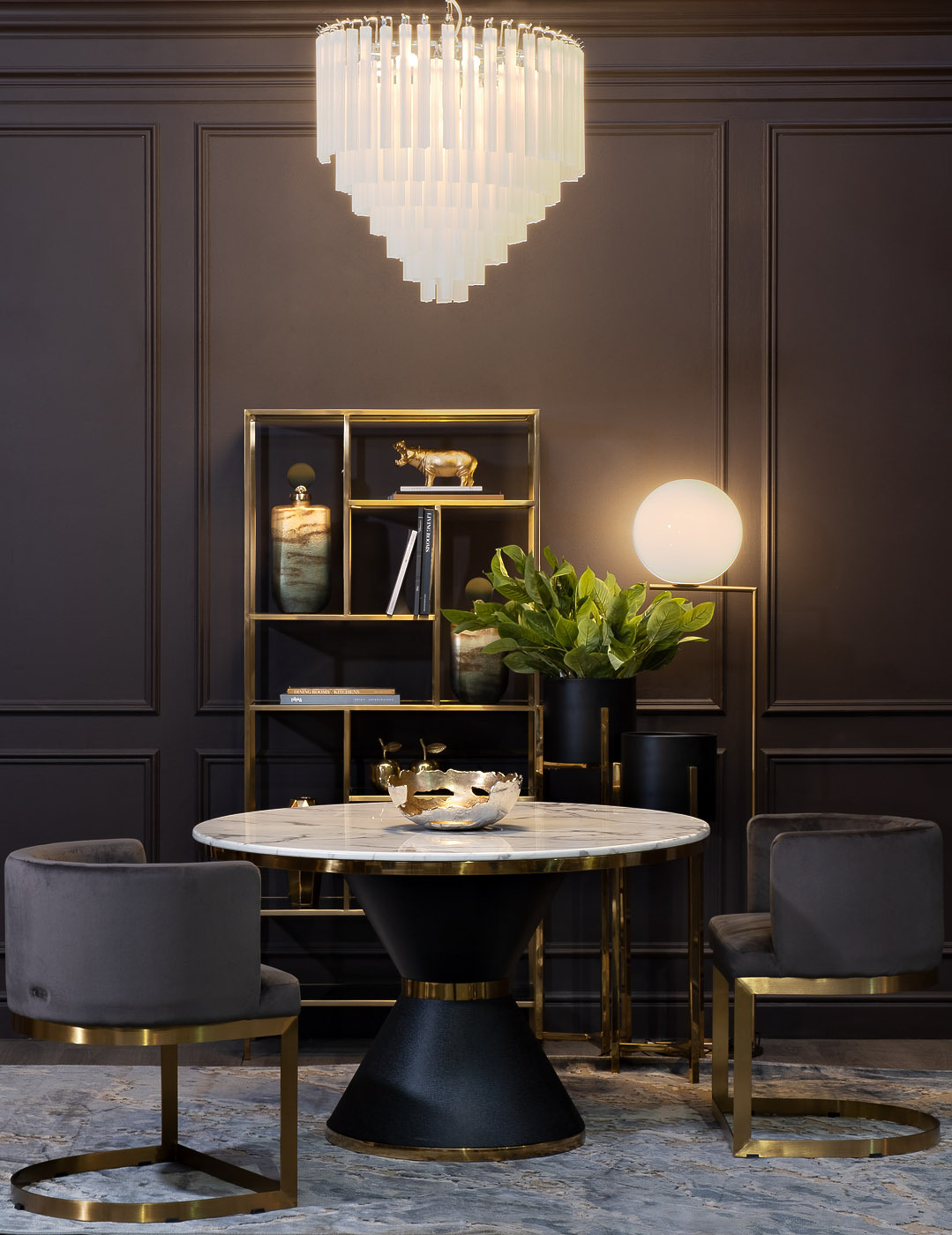 Стол обеденный круглый искусственный мрамор/черный металл Garda Decor 76AR-DT813