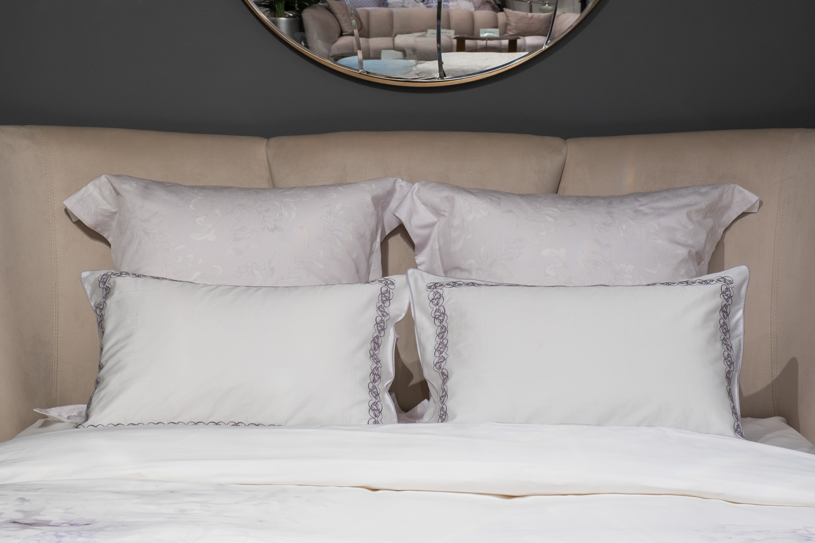 Комплект из 2х наволочек "Фиори" 50х70см сиренево-белый Garda Decor 130HB-00711