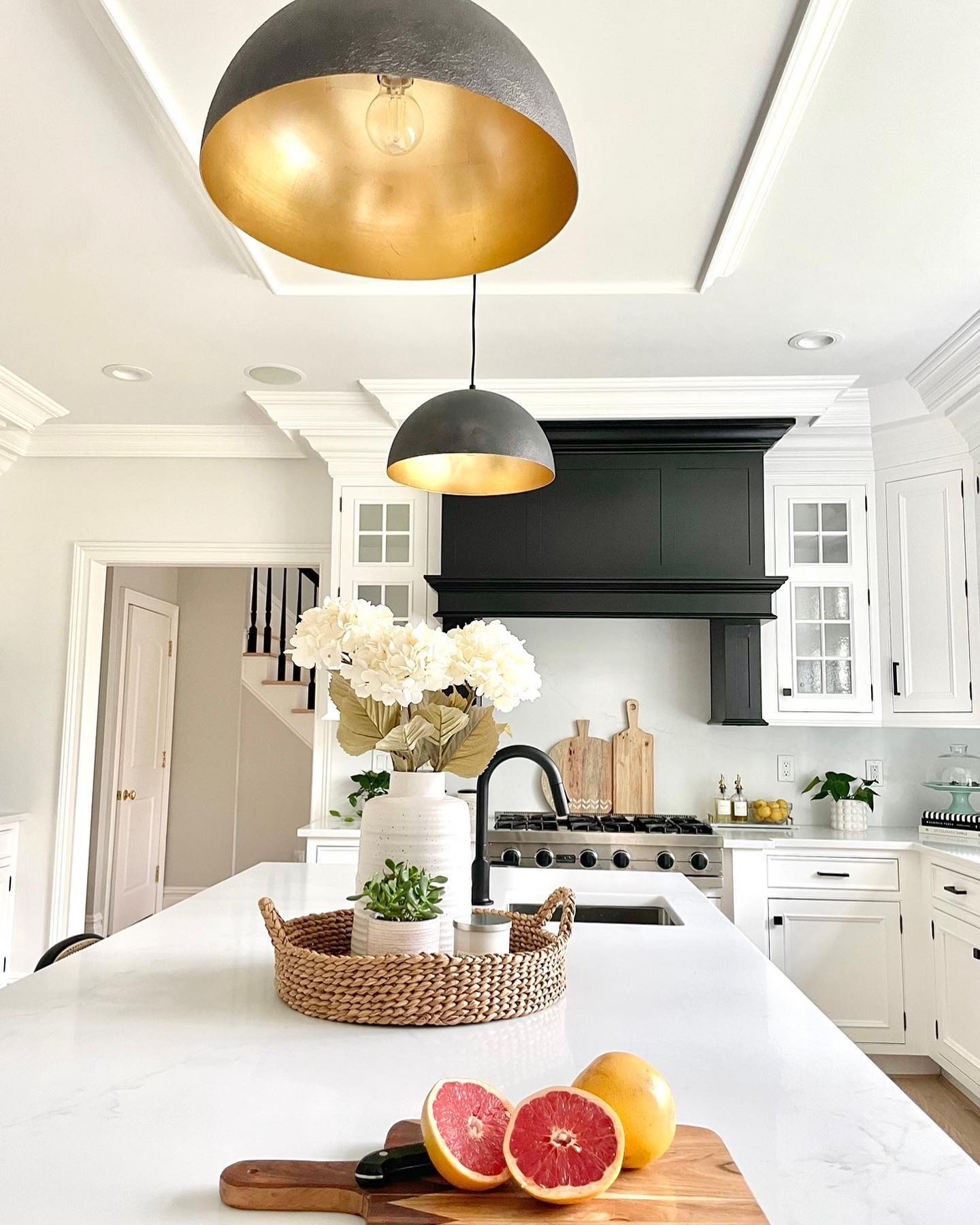 Чёрный подвесной светильник Детройт Louvre Home LHLPN121023SWL