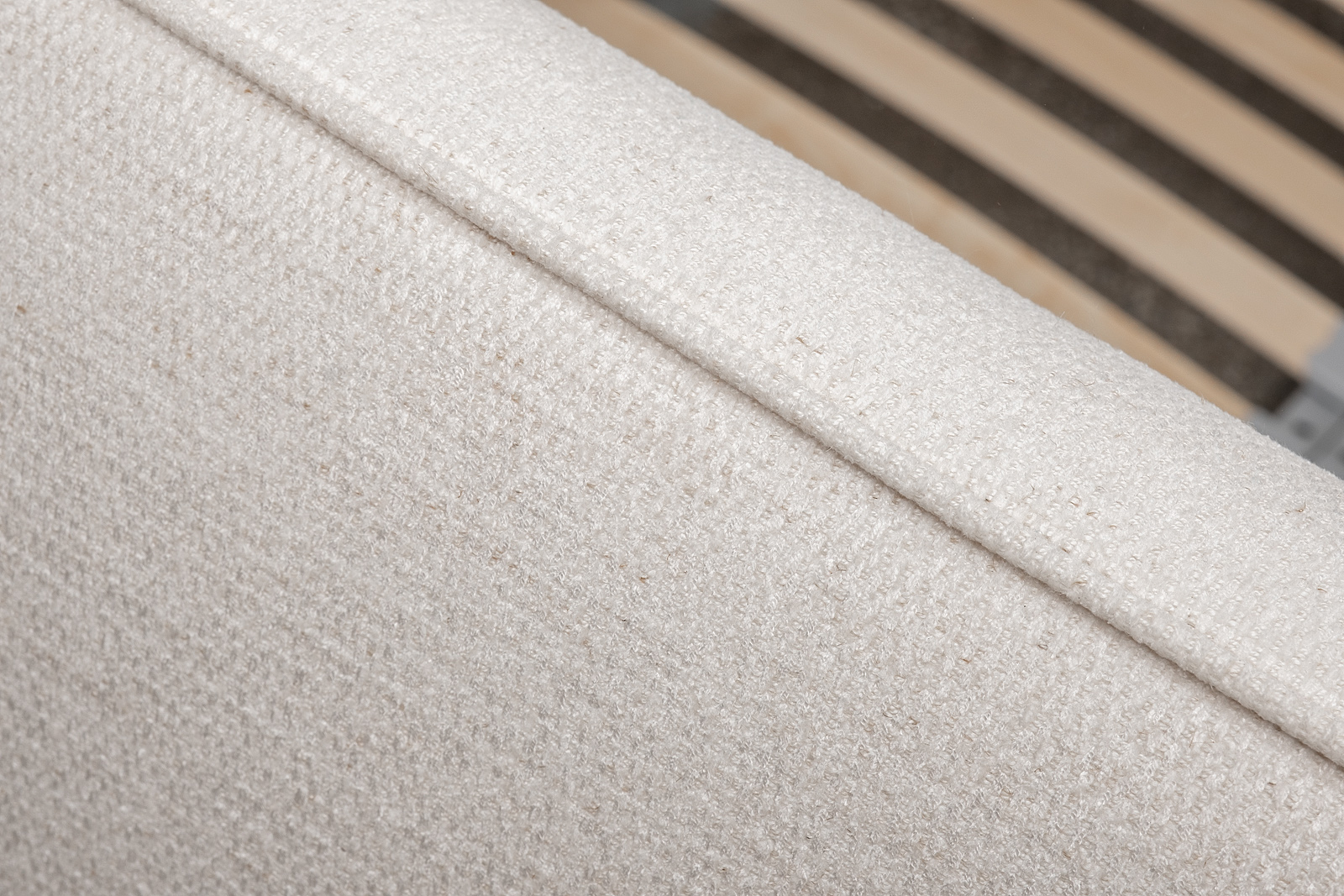 Кровать Palazzo 180 без мех.шенилл экрю Natur Ecru 215*240*90 Garda Decor Palazzo-180-Natur Ecru