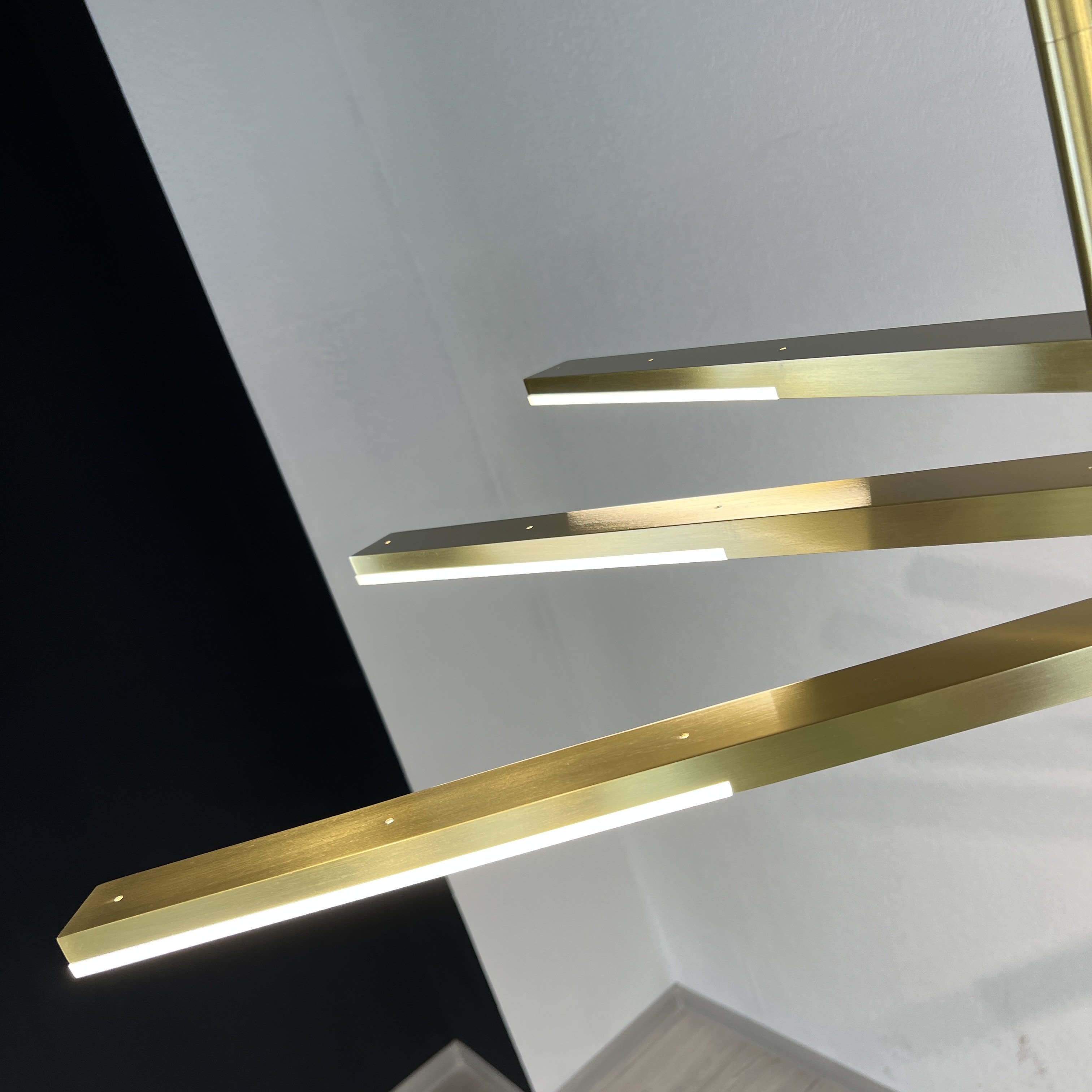 Подвесная люстра ORTON D88 Gold by ImperiumLoft