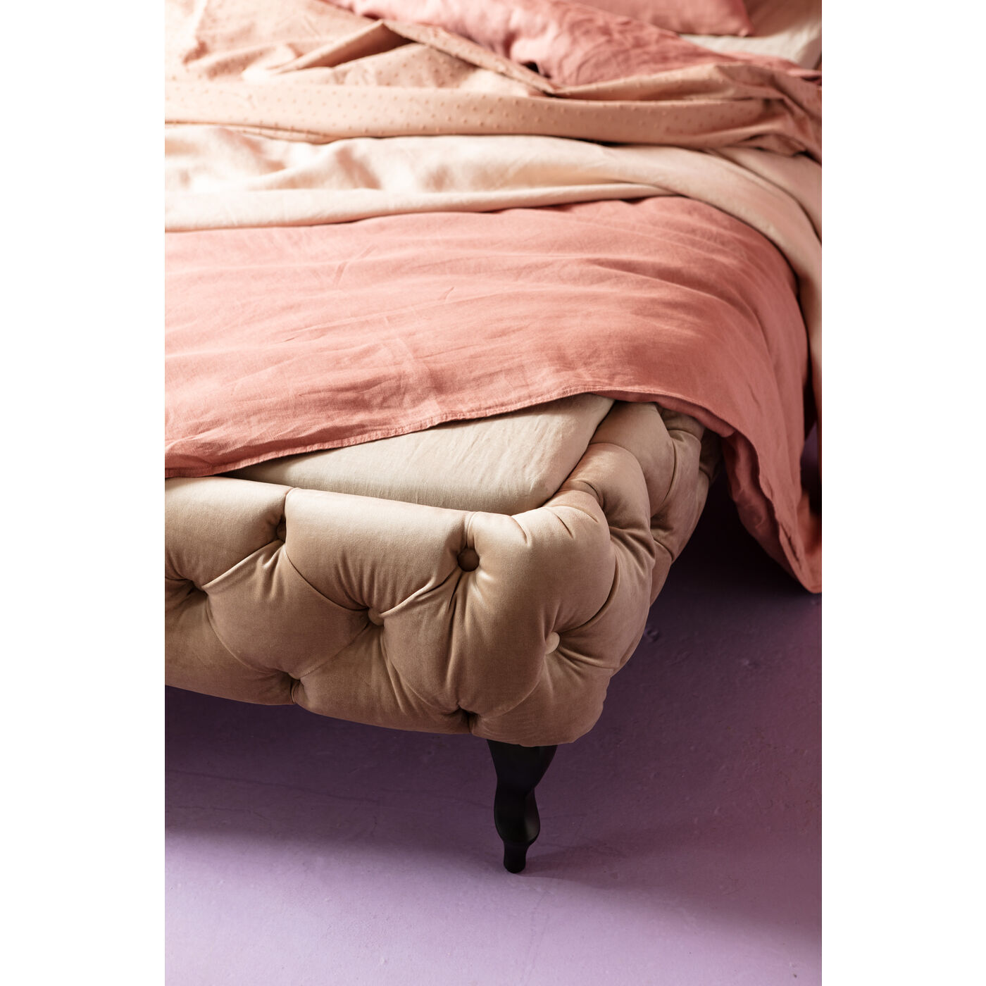 Кровать (каркас без основания) KARE Desire 85668