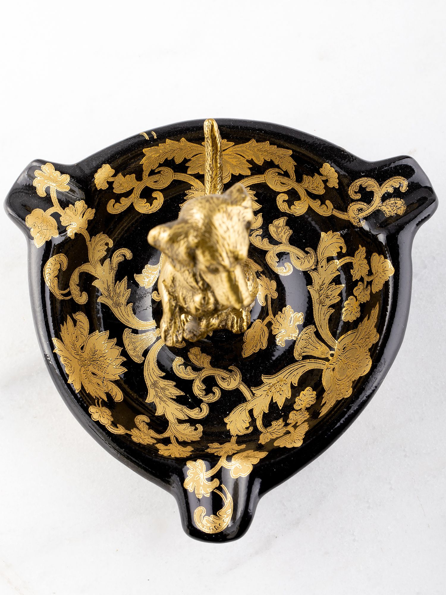 Пепельница с собачкой Glasar 31G2569/C554/NB4199/U1