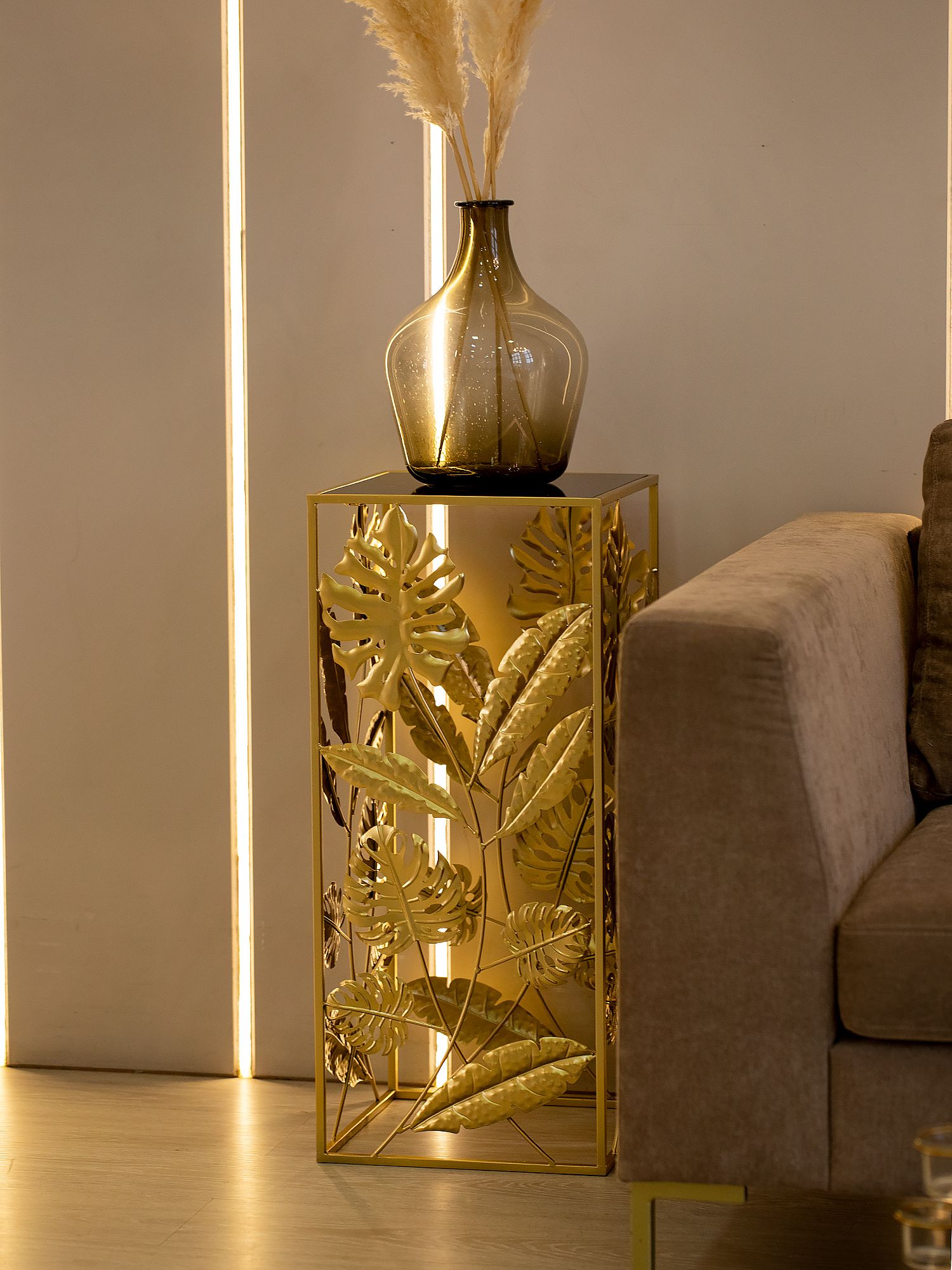 Столик интерьерный Листья Glasar 54-169