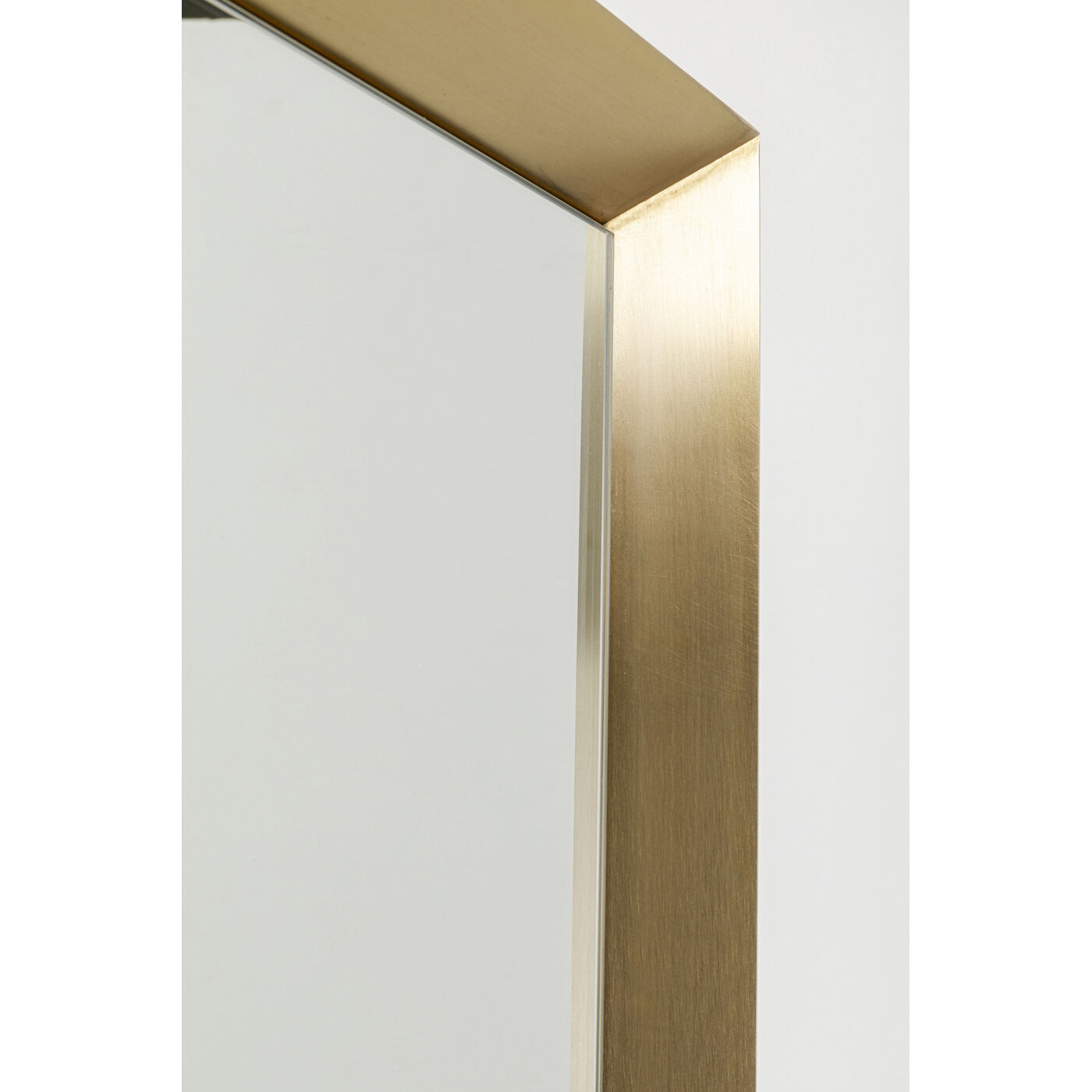 Зеркало настенное Arezzo Brass Trapez 65(45)x160 см KARE 87854