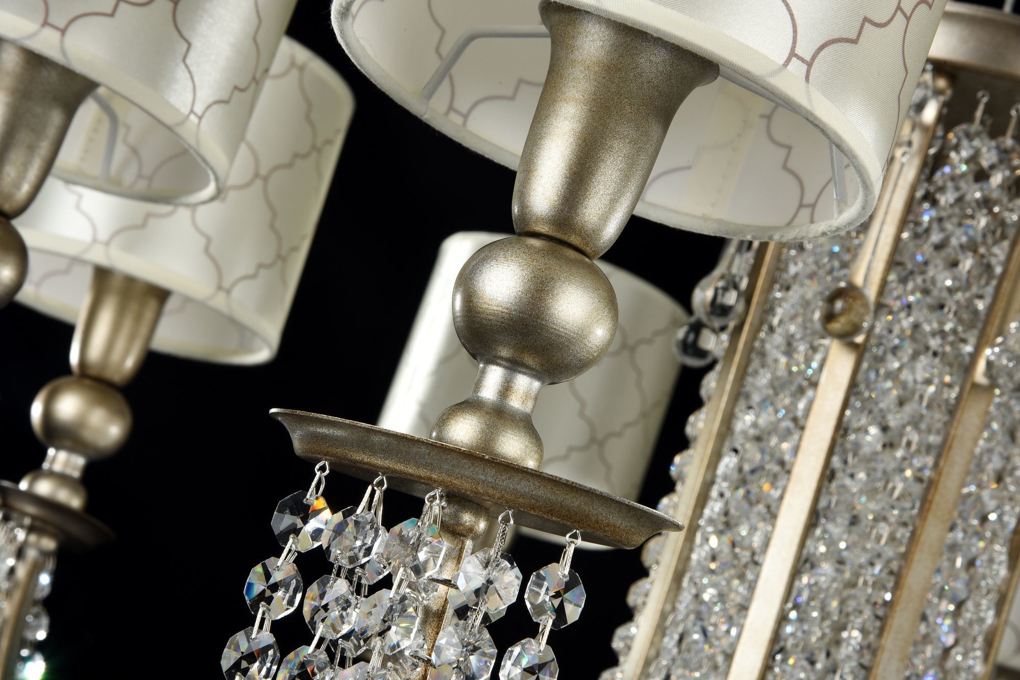 Люстра Maytoni H018-PL-08-NG