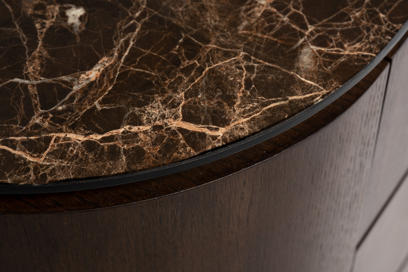 Комод с ящиками коричневый Garda Decor 40AD-00100