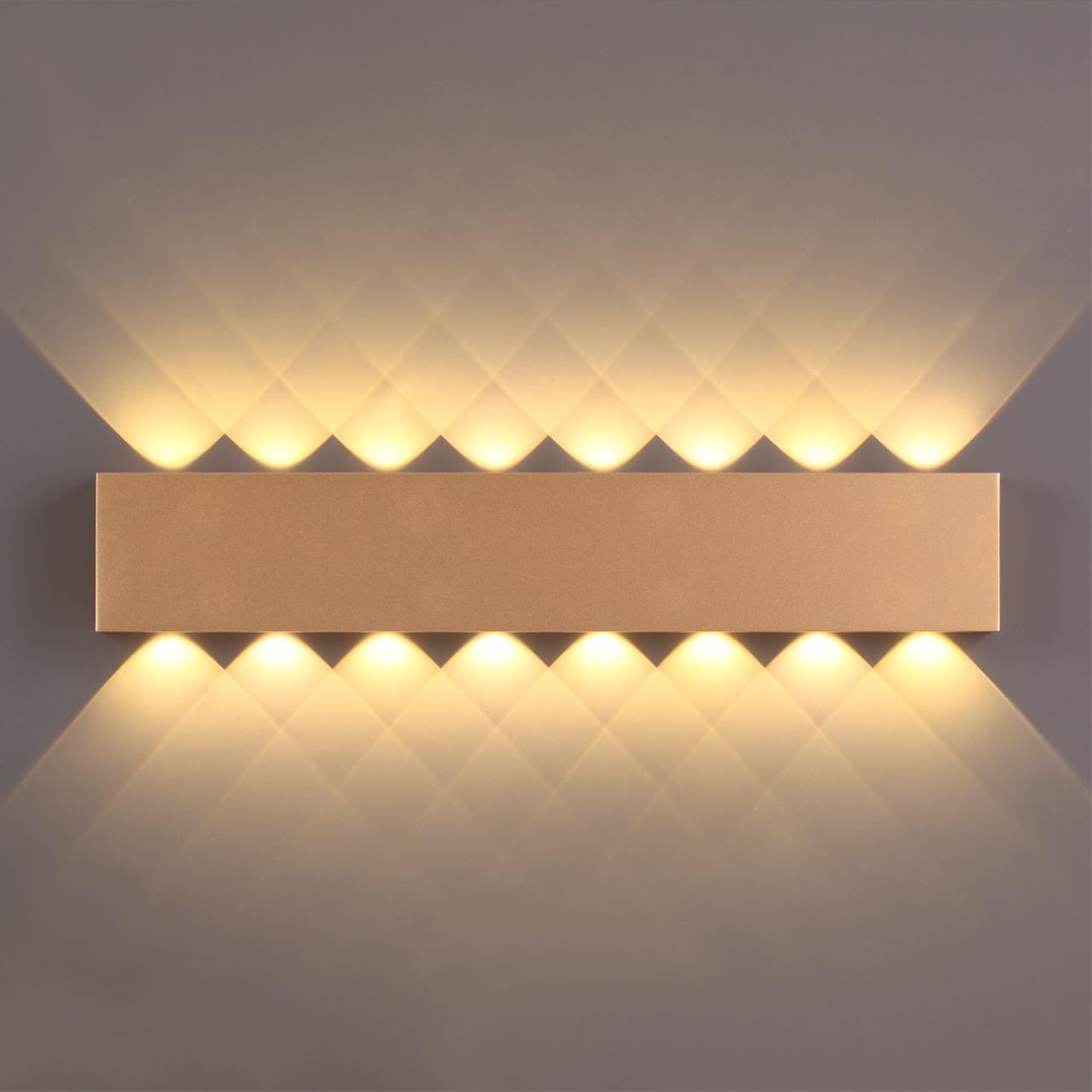 Настенный светильник Odeon Light 3893/16WL