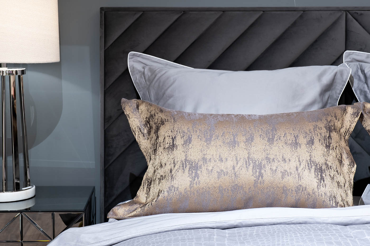 Комплект из 2х декоративных наволочек HOUSTON 50х70см золотой Garda Decor 121GD-10001