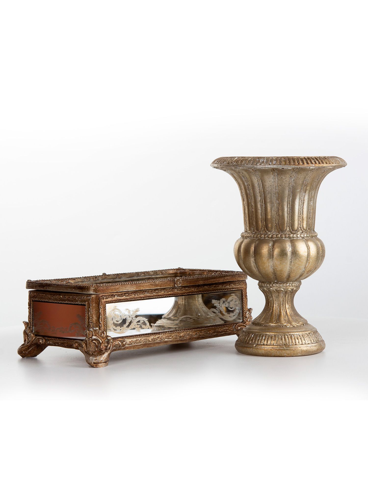 Шкатулка с зеркальными панелями, под старину Glasar 28-666