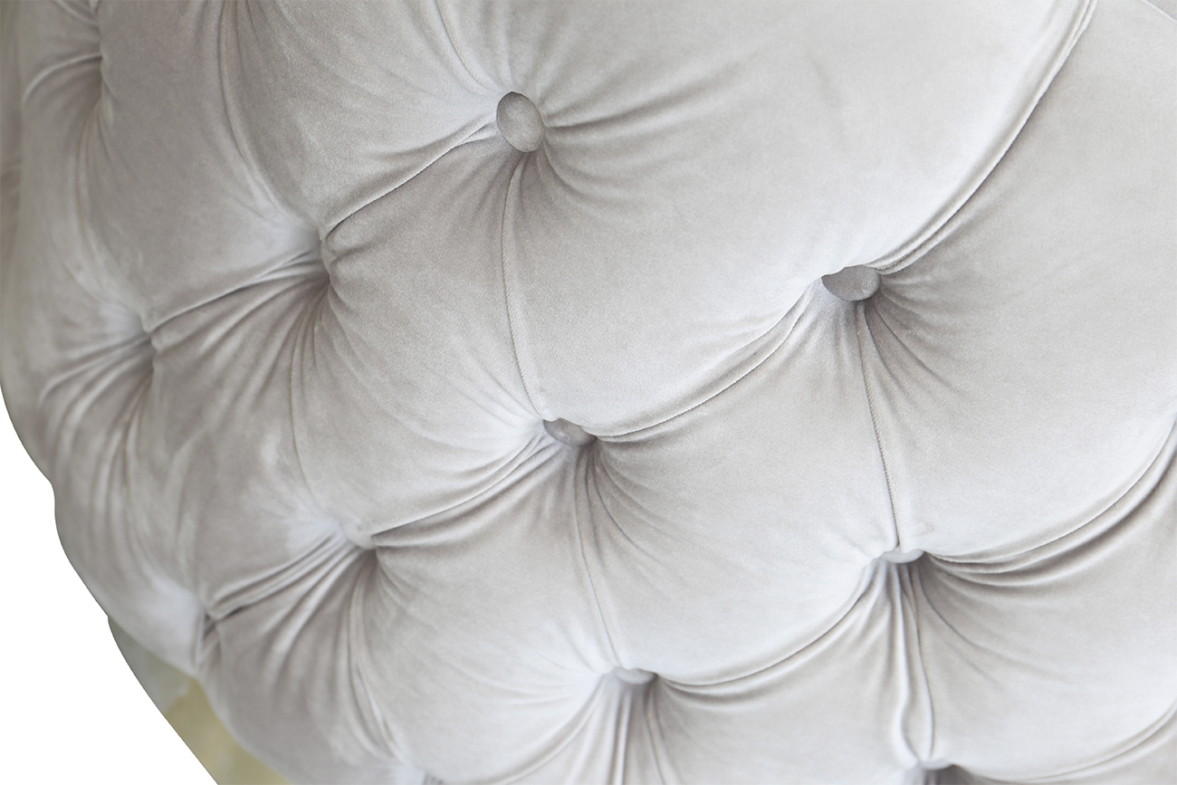 Кресло вращающееся светло-серое велюровое Garda Decor 87YY-1827 BG