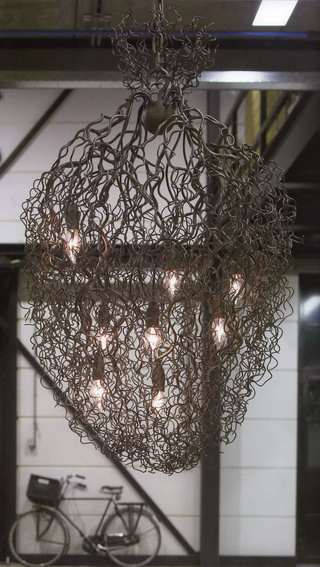 Люстра Brand Van Egmond HCC60B