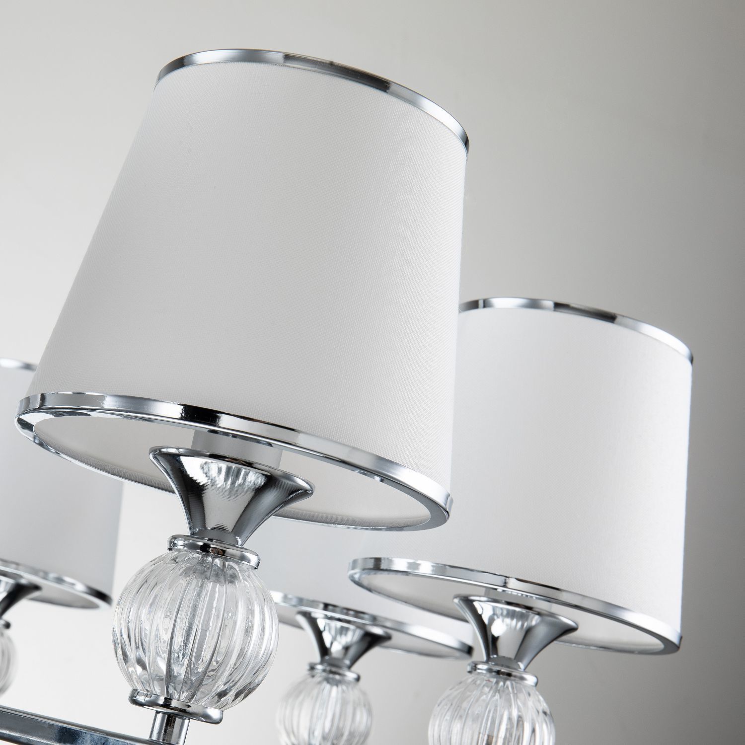 Люстра Favourite 2873-8P