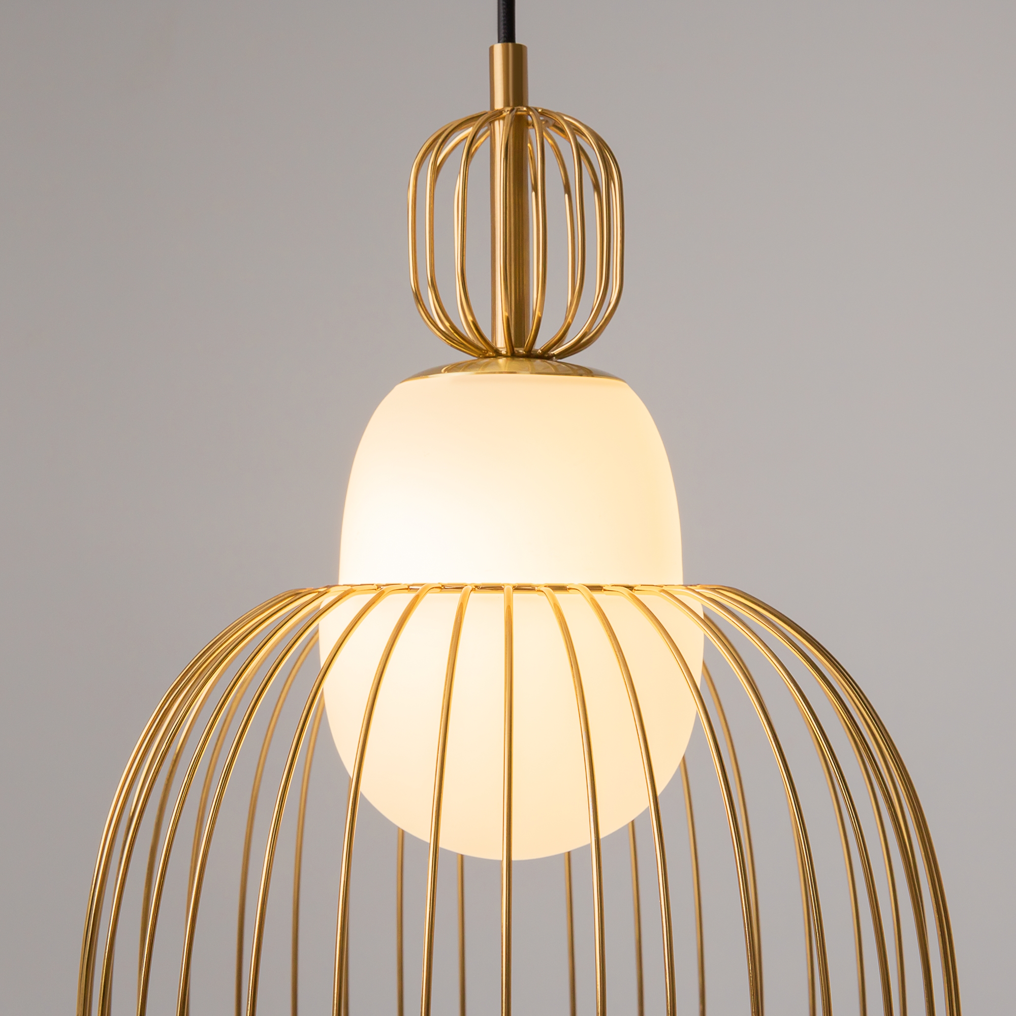 Подвесной светильник Maytoni MOD376PL-01G1