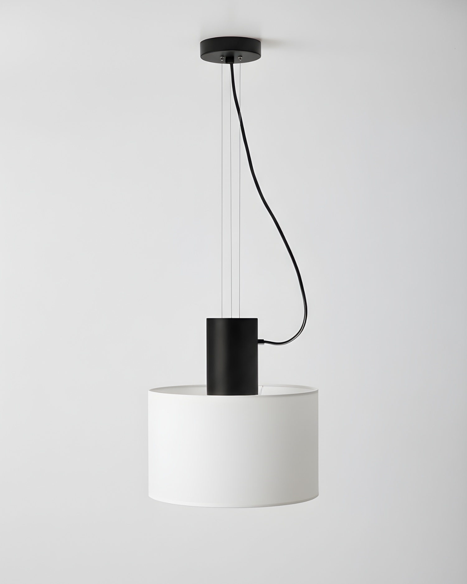 Чёрный подвесной светильник Дензел Louvre Home P7852PA