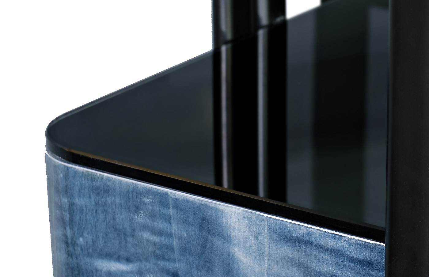 Стеллаж Chivaz с полками из черного стекла Garda Decor 58DB-SH20023A