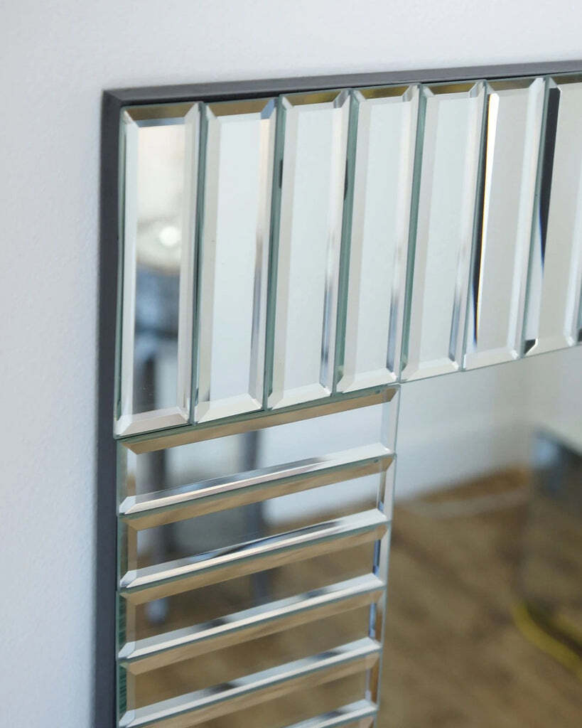 Напольное зеркало Трентон Louvre Home LHVM61