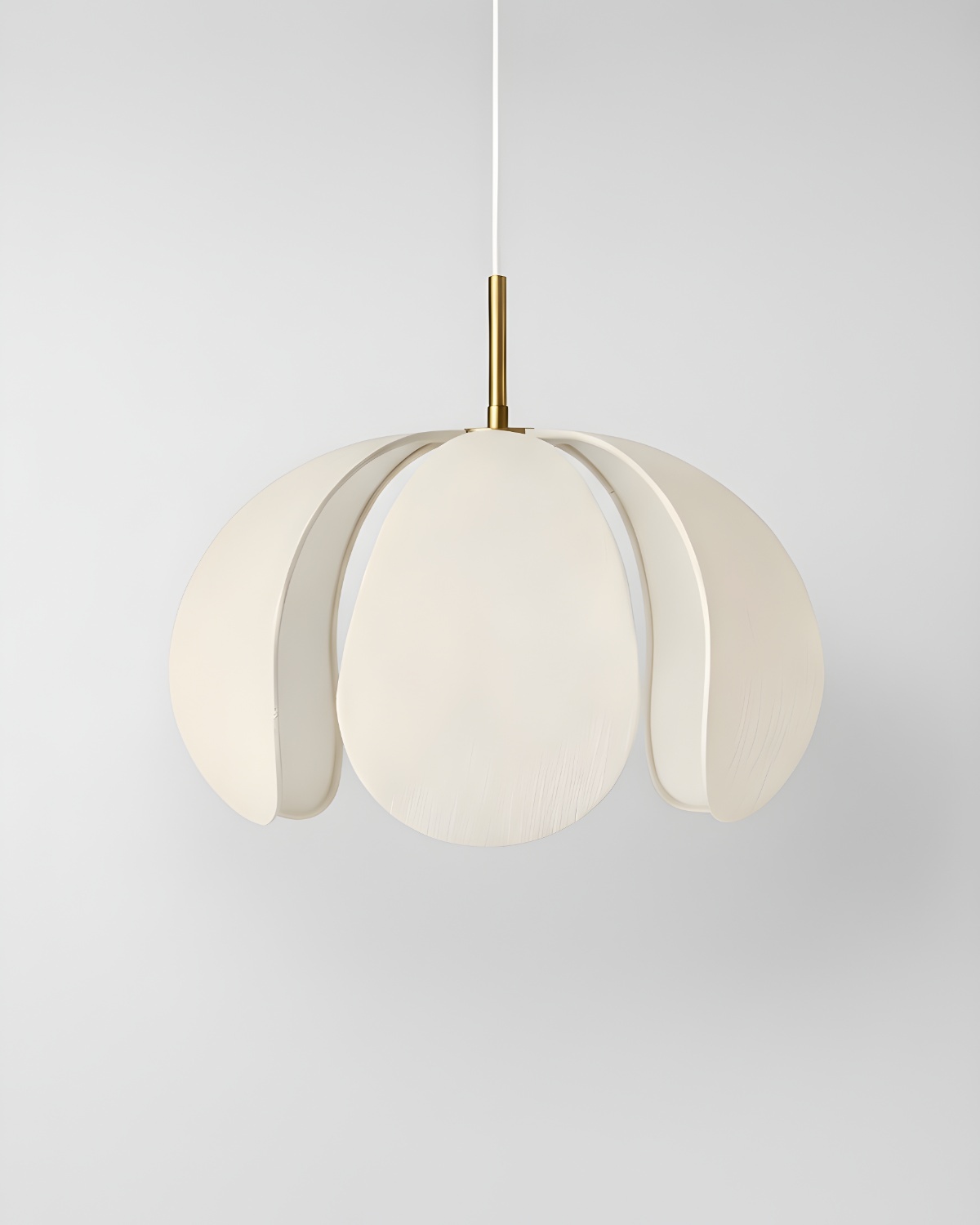 Золотой подвесной светильник Флэк с бежевым абажуром Louvre Home LPN070825SWL