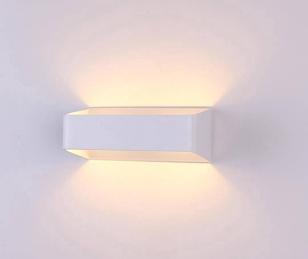 Светильник настенный DesignLed GW-8210-5-WH-WW