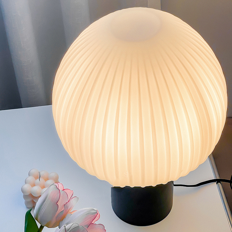 Настольная лампа VICCI by ImperiumLoft