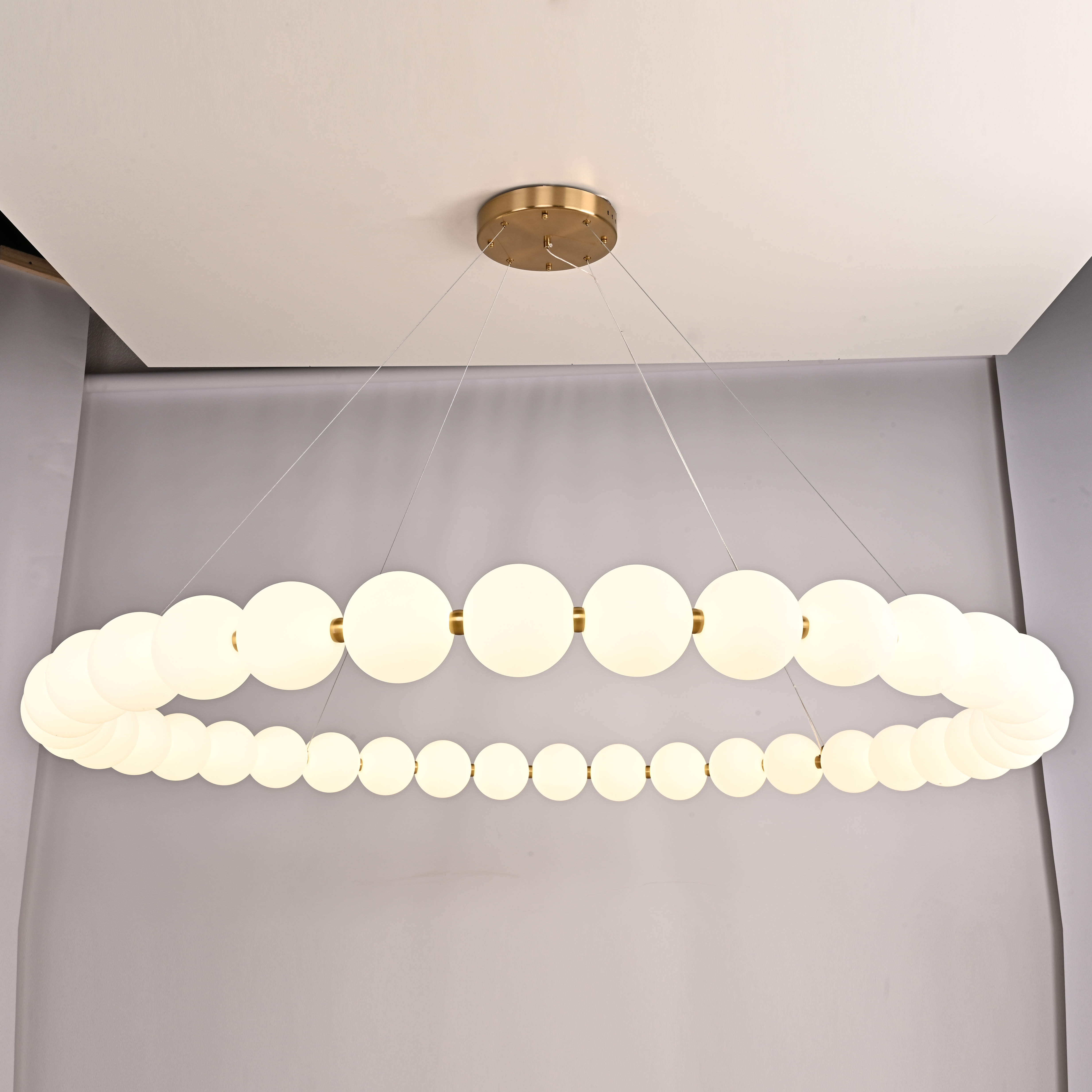 Кольцевая люстра CARA RING D160 by ImperiumLoft