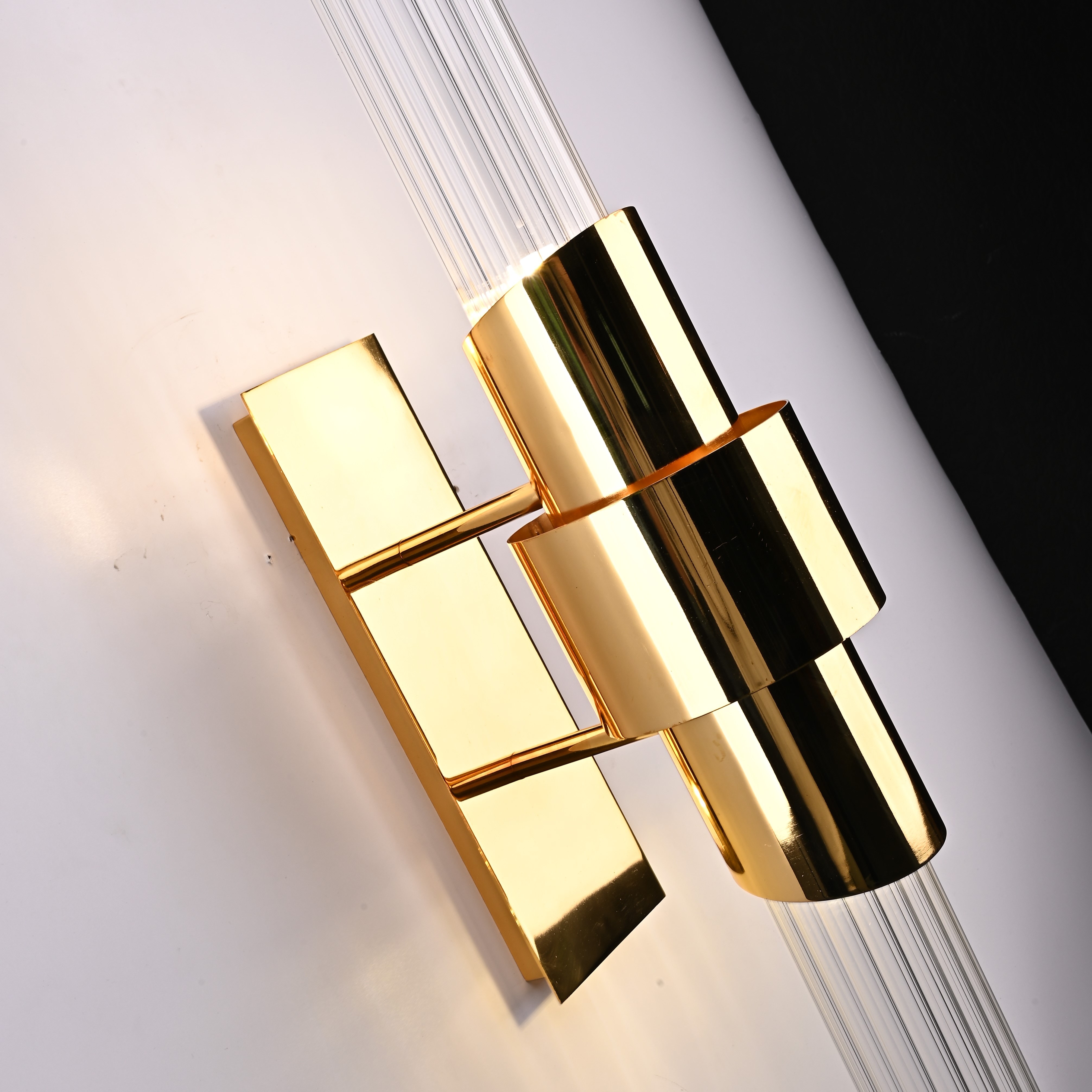 Бра Tycho Big Wall Light from Covet Paris by ImperiumLoft