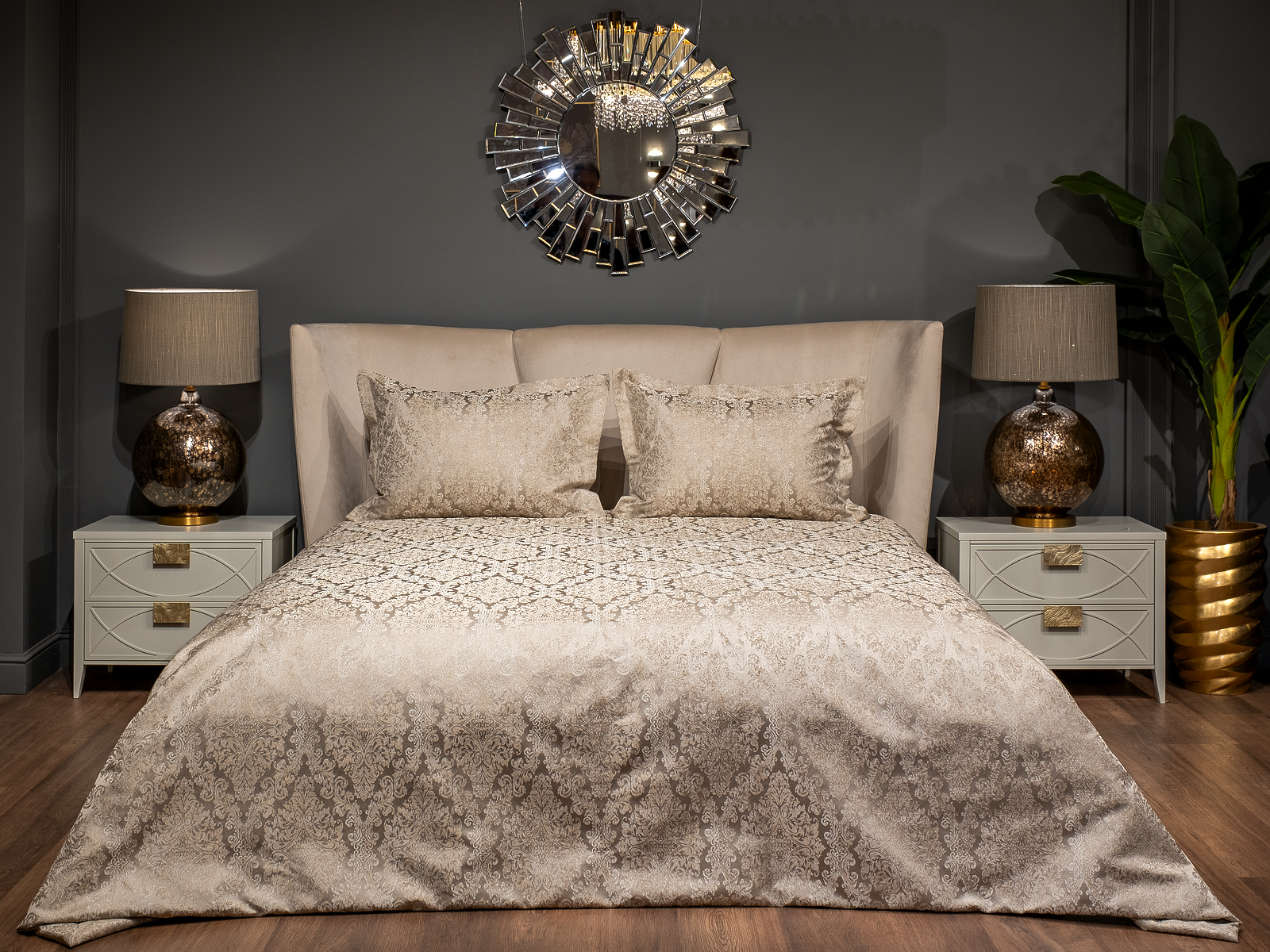 Комплект с покрывалом и двумя наволочками бежевый Garda Decor 121GD-12125