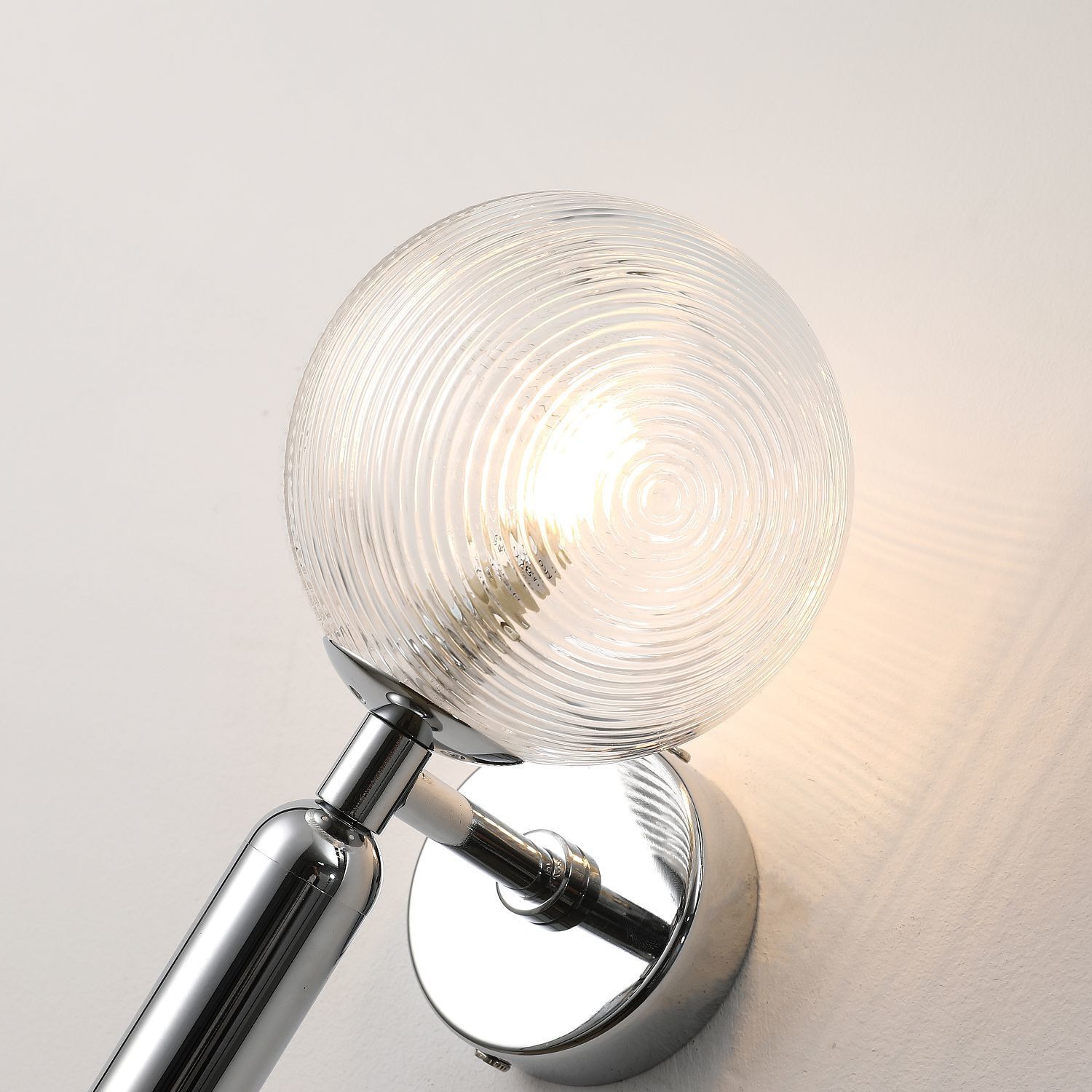 Настенный светильник Favourite 2724-1W