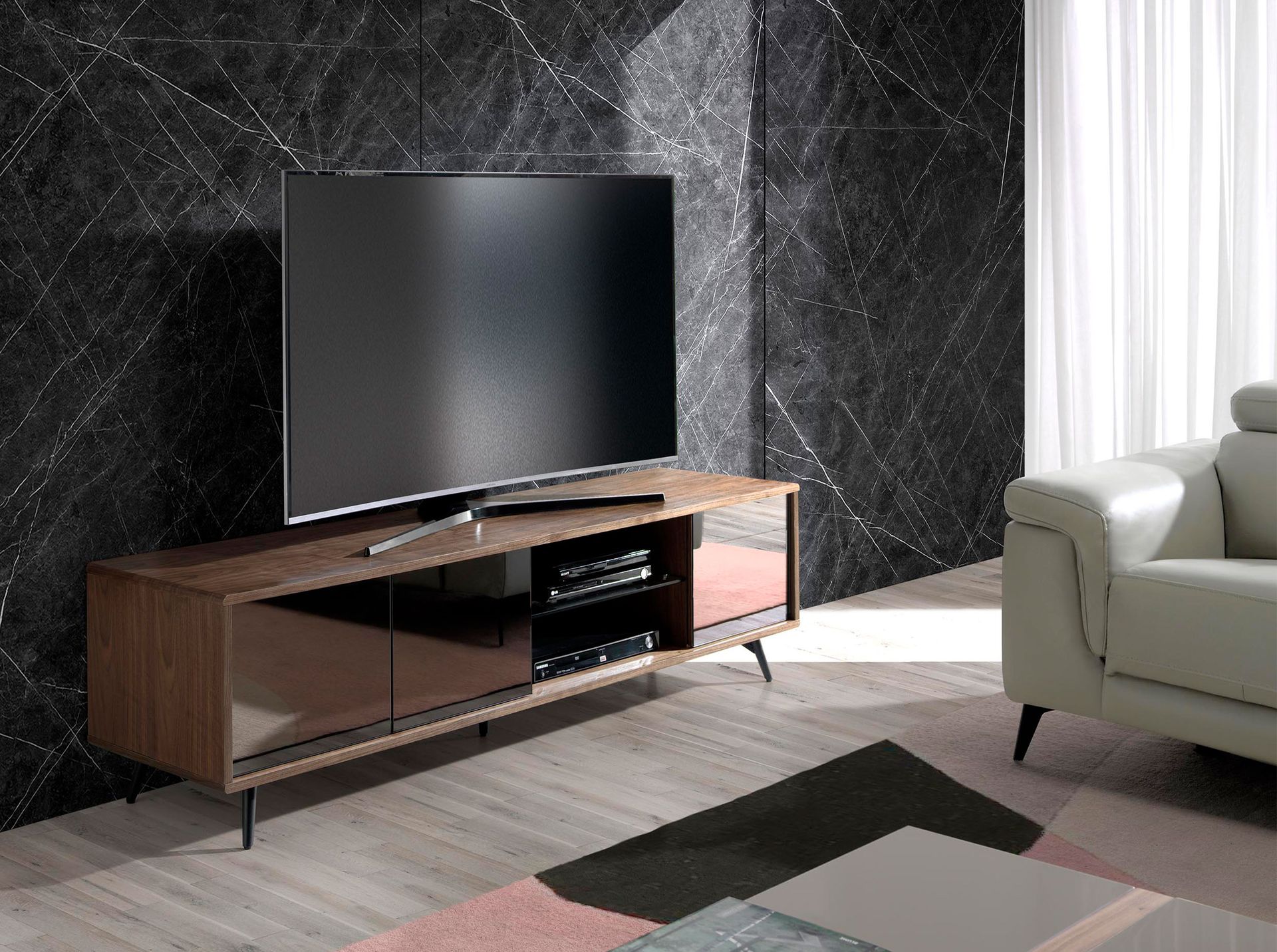 Тумба под телевизор 3223/1403-F-180 из орехового дерева и черного зеркального стекла Angel Cerda