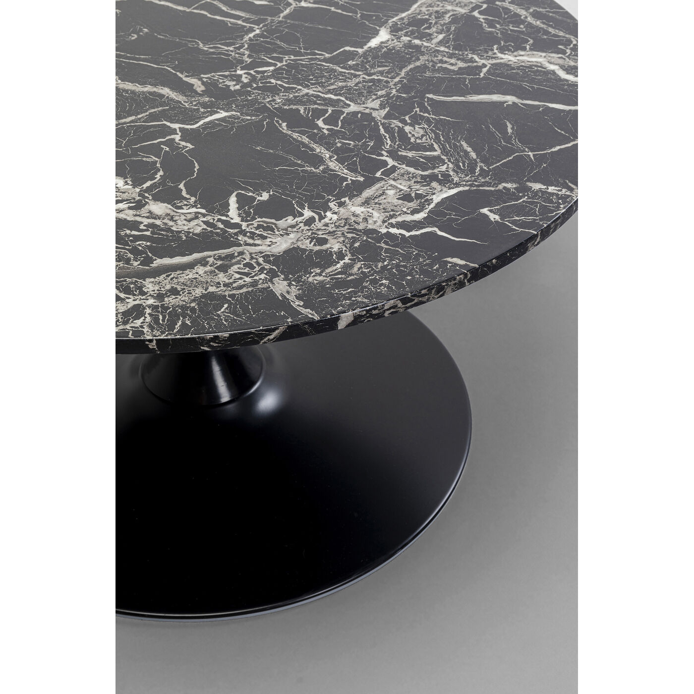 Стол кофейный Schickeria Marble Black Ø80 см KARE 87766