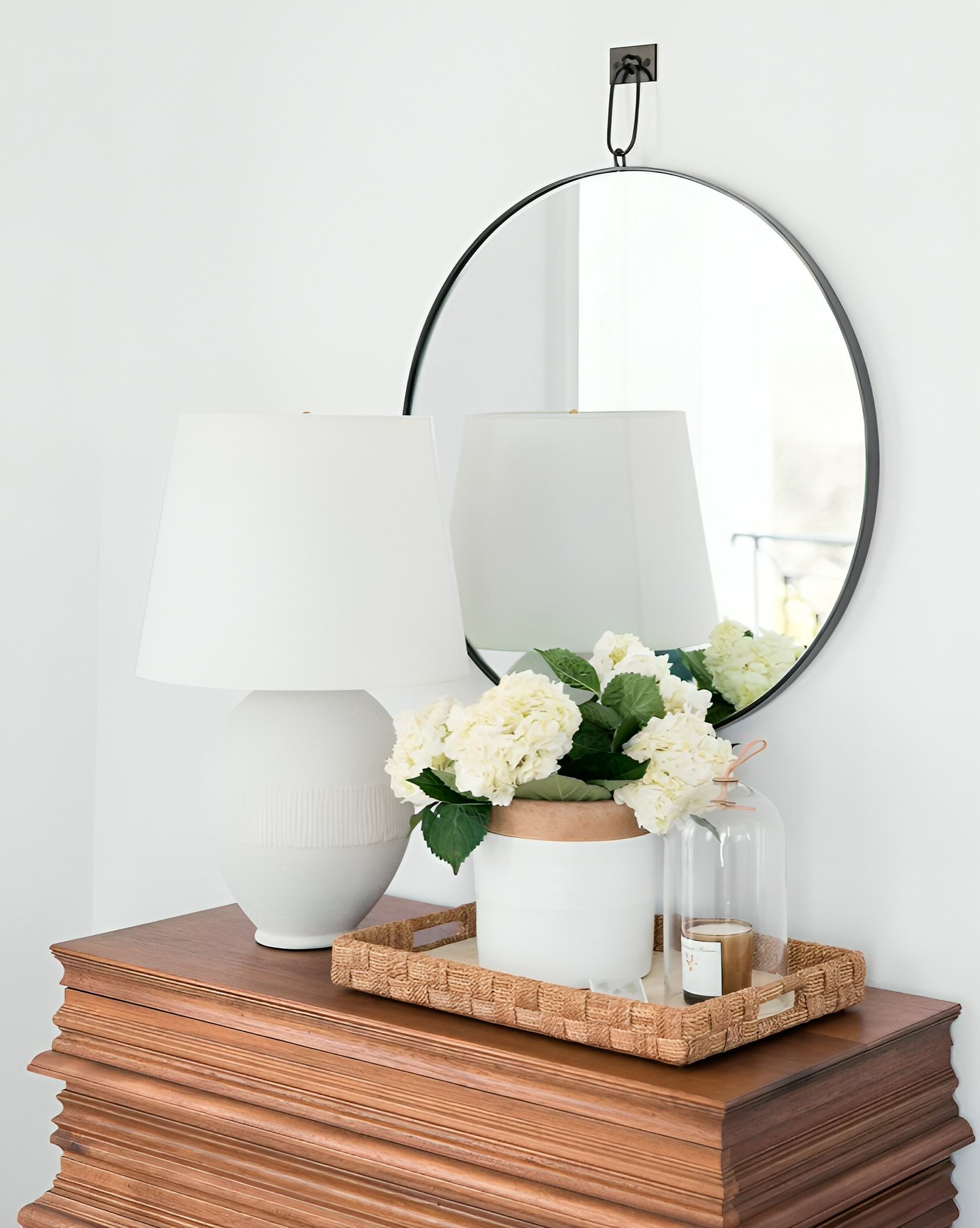 Черное настенное зеркало Найт Louvre Home LHDWM282123ZYH-black