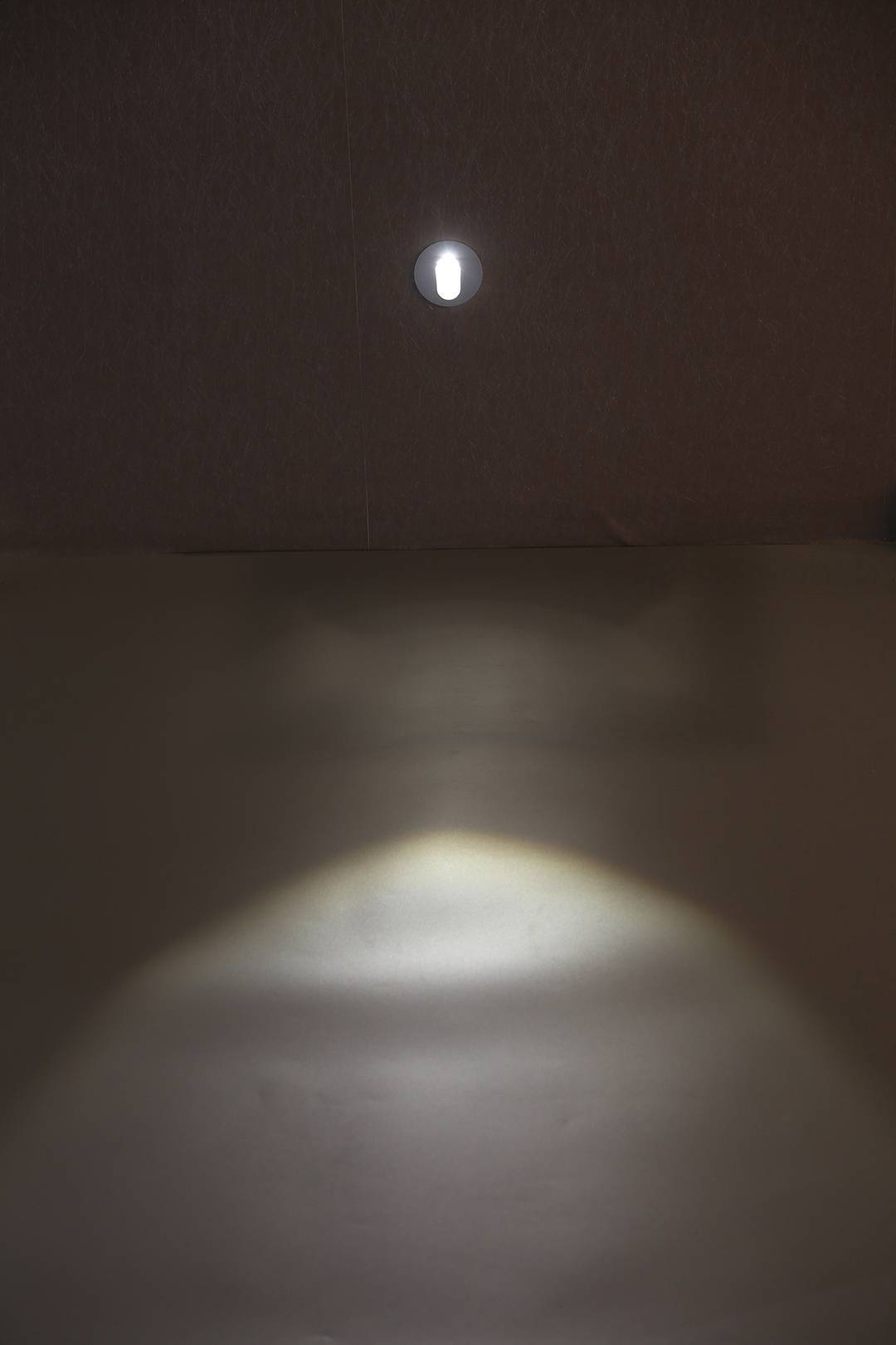 Светильник настенный DesignLed GW-R612-3-SL-NW