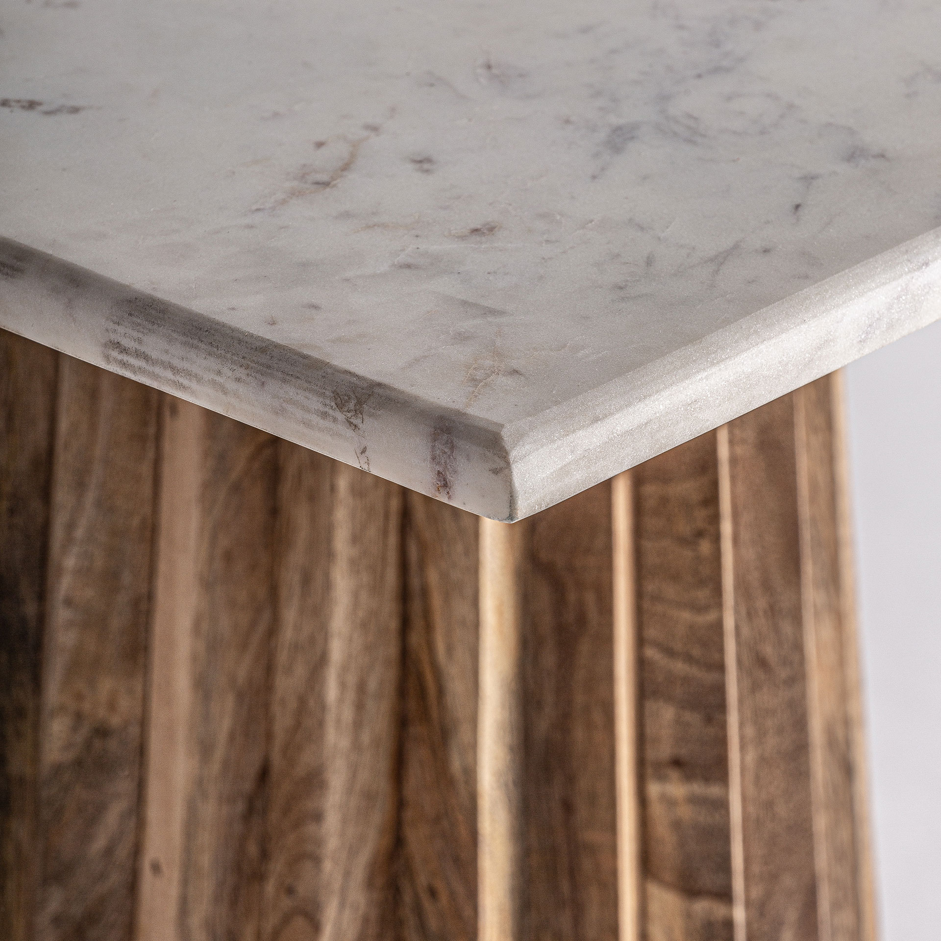 Квадратный барный стол Plisse WOOD белый Vical