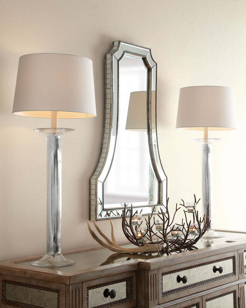 Настенное зеркало в фигурной раме Льюис Louvre Home LHVM57