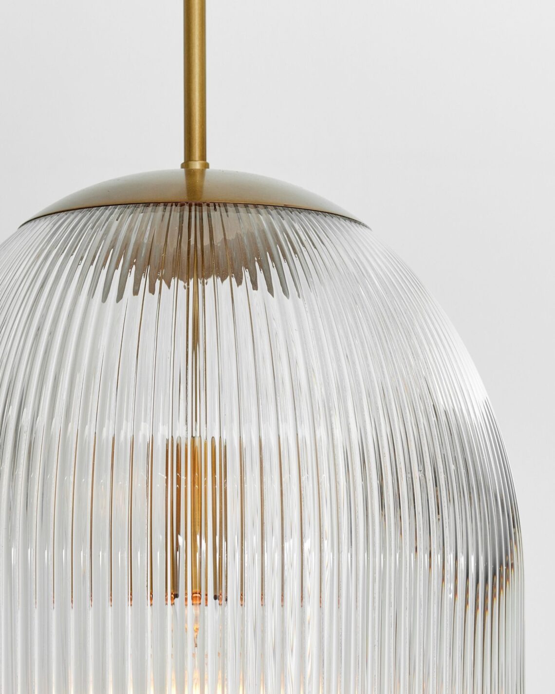 Золотой подвесной светильник Тезоро Louvre Home P7557PA