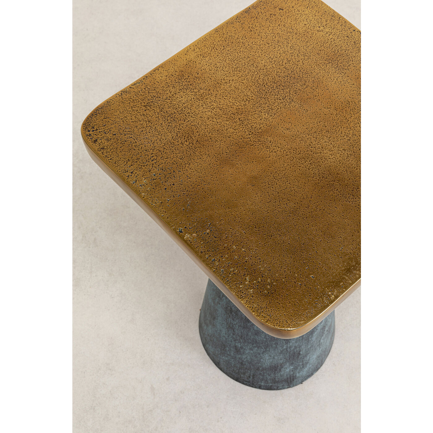 Столик приставной KARE Corteccia 86448