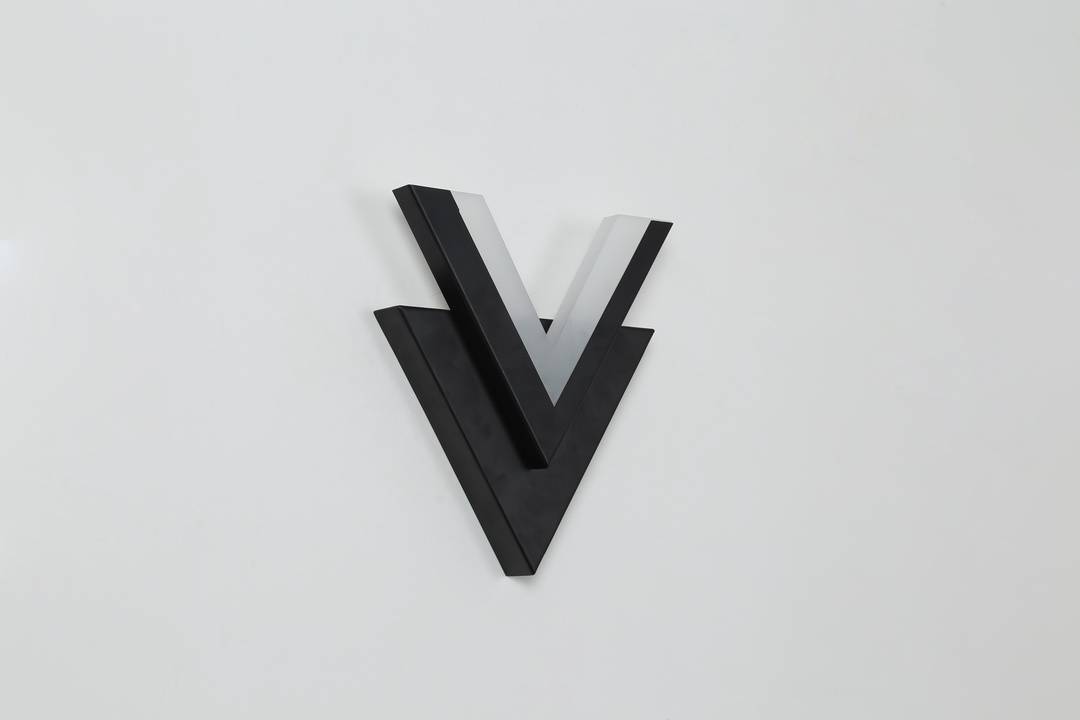 Светильник настенный DesignLed GW-0280-8-BL-WW