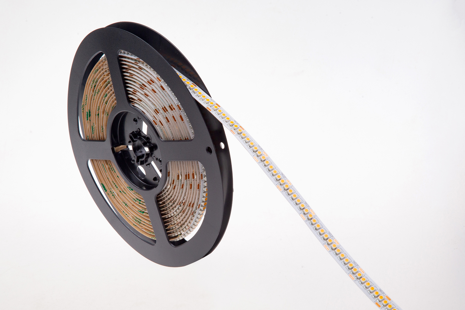 Светодиодная лента Donolux DN18331WWRA95