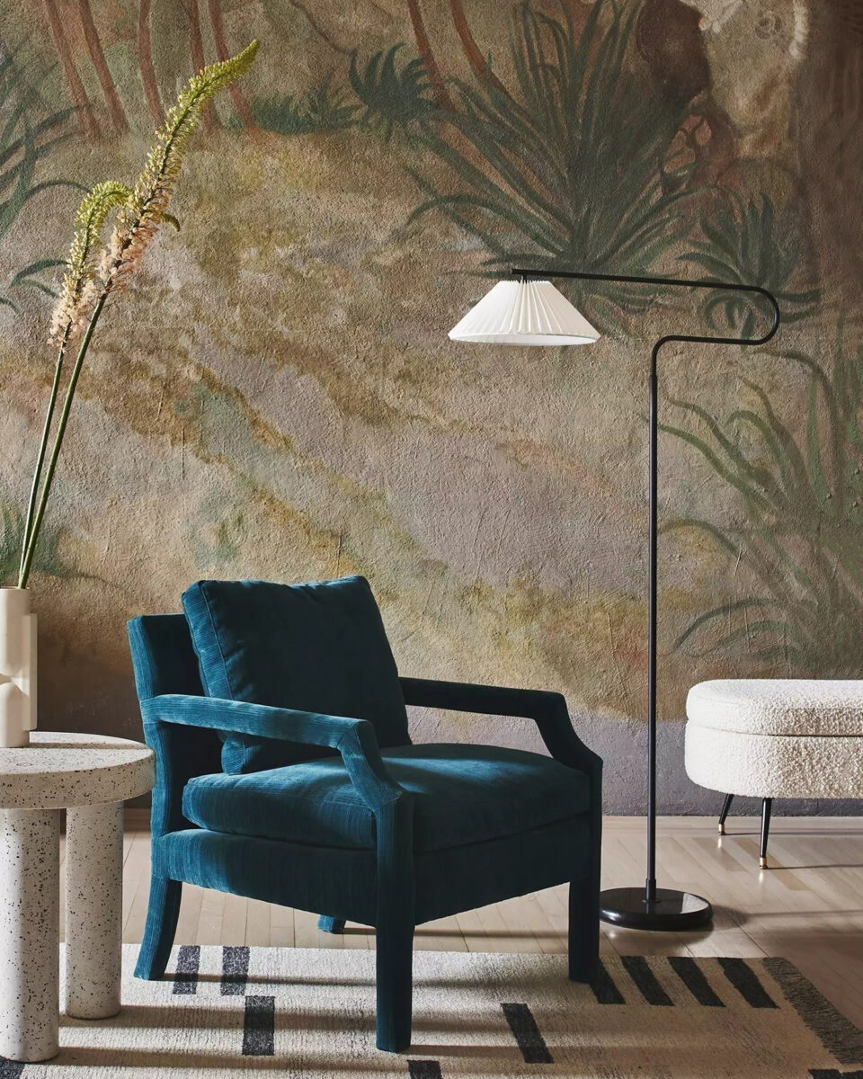 Чёрная напольная лампа Харриет Louvre Home LHLFL290324SWL