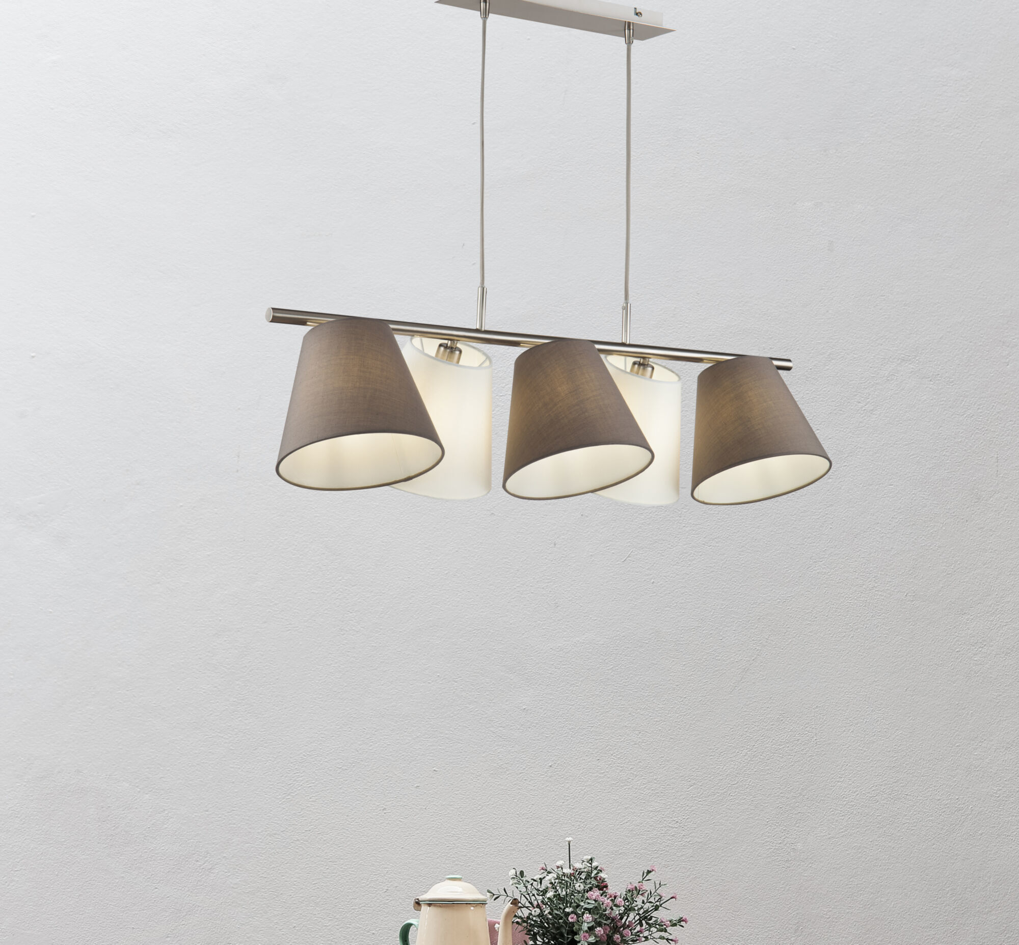 Подвесной светильник Maytoni MOD009PL-05N