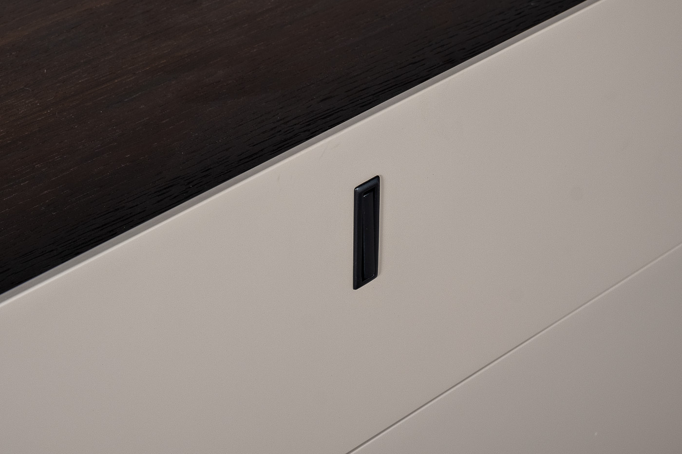 Комод светлый с ящиками Garda Decor 77IP-CH817