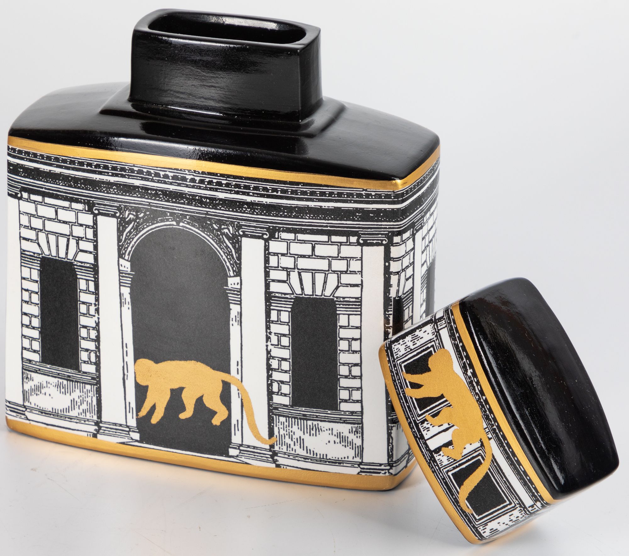 Ваза с крышкой Glasar 58-056