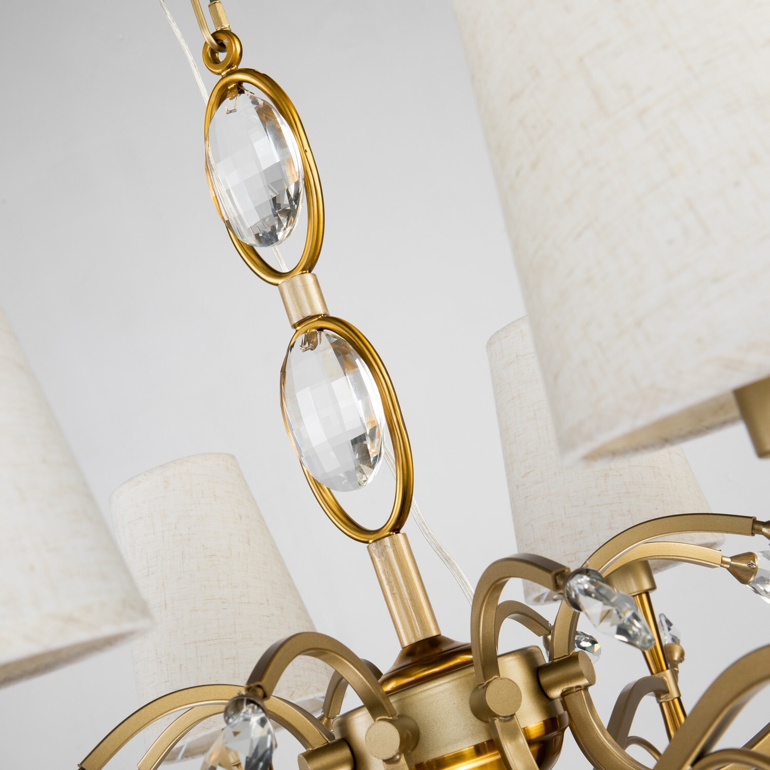 Люстра Favourite 2703-8P