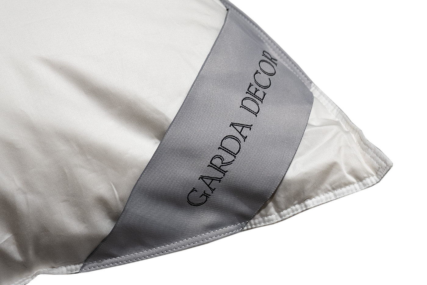 Подушка Орион 50х70см 100% белый пух сибирского гуся Garda Decor 104BP-01057