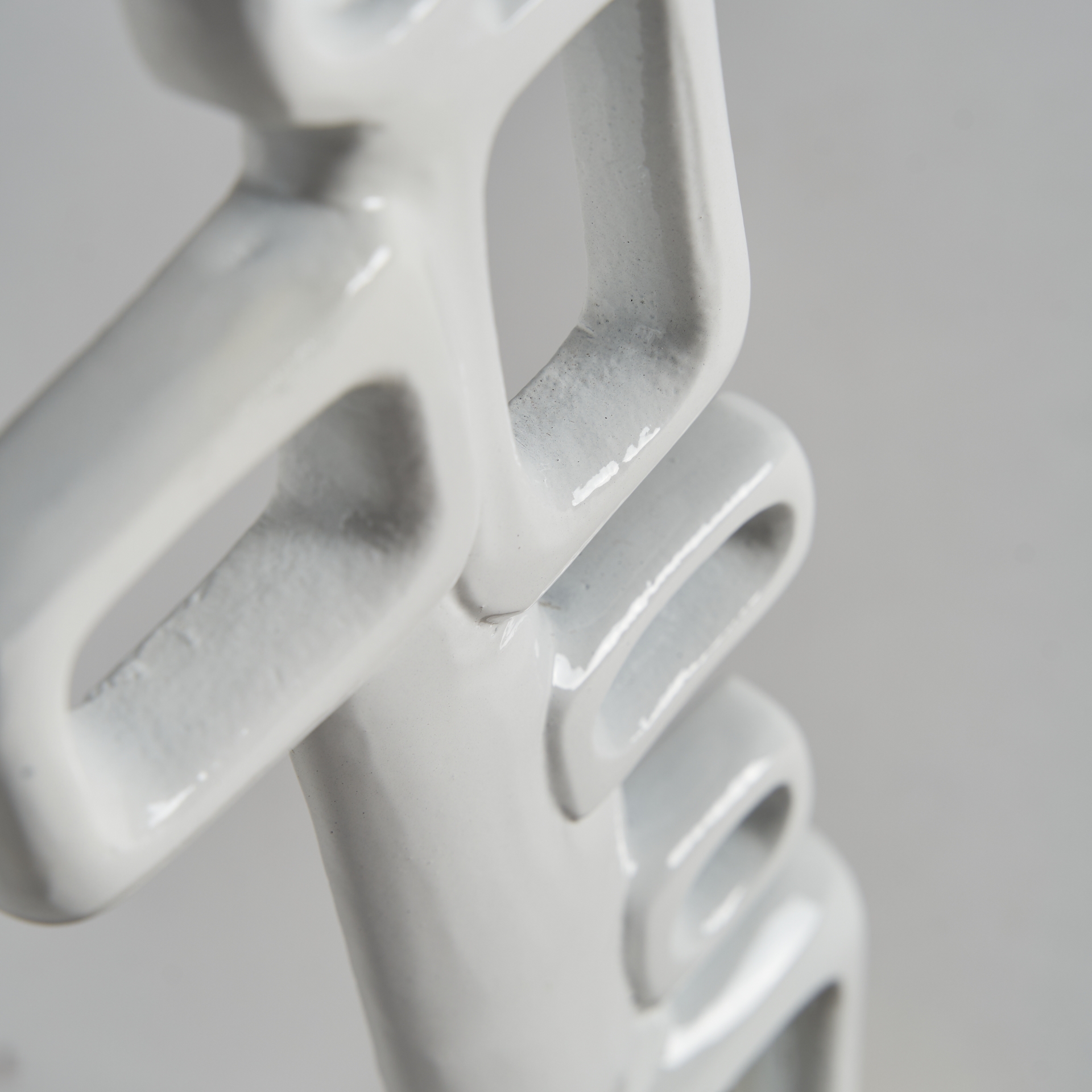 Скульптура HUBBLE в белом/золотом цвете Vical